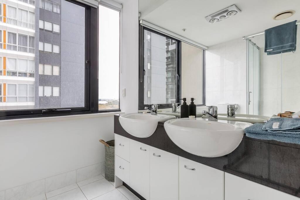 Southbank Melbourne Gem Apartment ภายนอก รูปภาพ